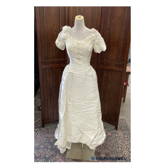 Alfred Angelo Dresses & Skirts - Alfred Angelo Vintage Wedding Dress and Veil